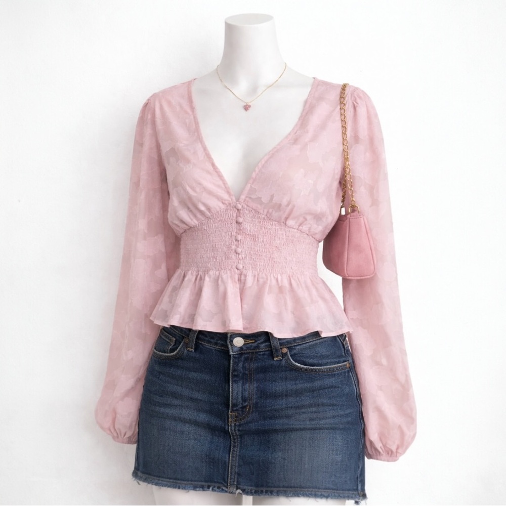 Lulu's Patio Date Floral Jacquard Button-Up Long Sleeve Top - Picture 4 of 11